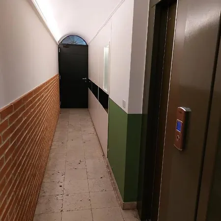 Dei Frutti In Pieno Centro - Il Gelso * Падуя